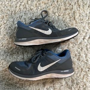 Nike Blue & Gray Sneakers
